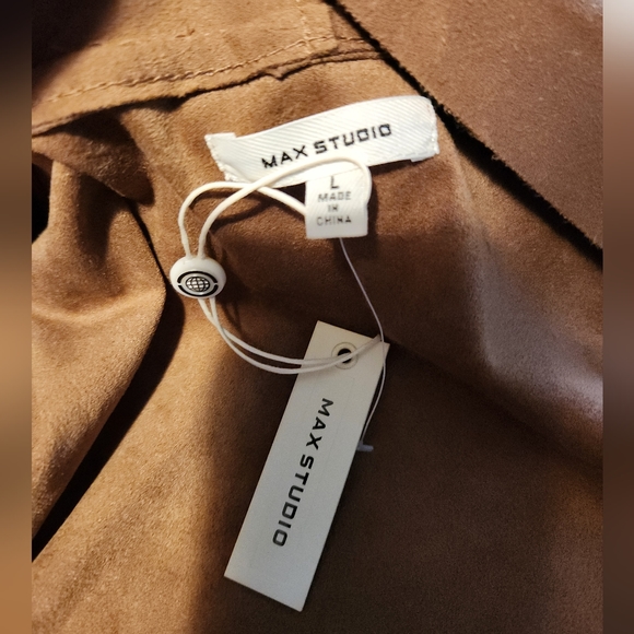 Vegan Suede Blazer NWT - Picture 3 of 7